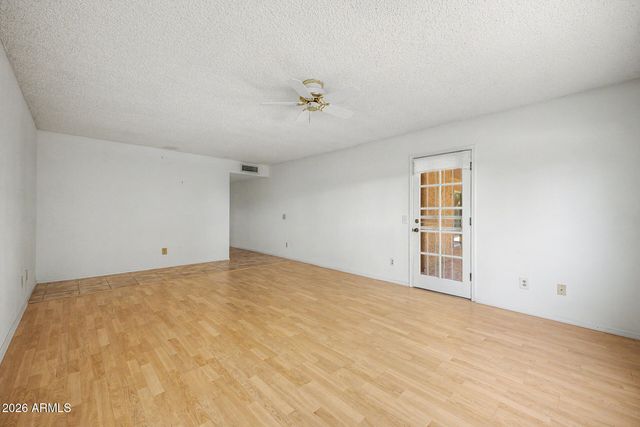 26413 S SHERBROOK Drive, Sun Lakes, AZ 85248