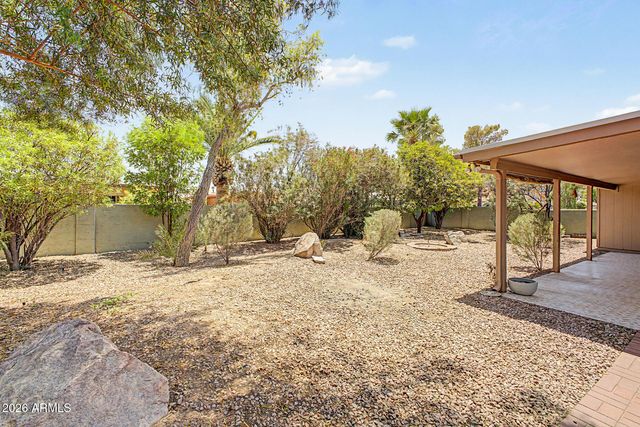 26413 S SHERBROOK Drive, Sun Lakes, AZ 85248