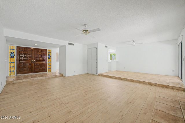 26413 S SHERBROOK Drive, Sun Lakes, AZ 85248
