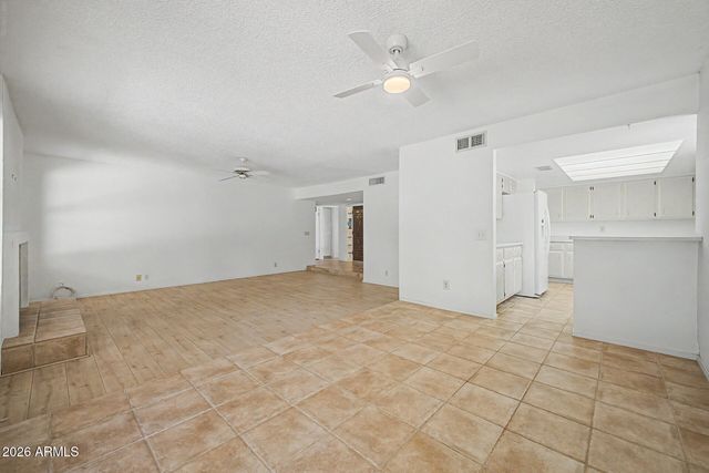 26413 S SHERBROOK Drive, Sun Lakes, AZ 85248
