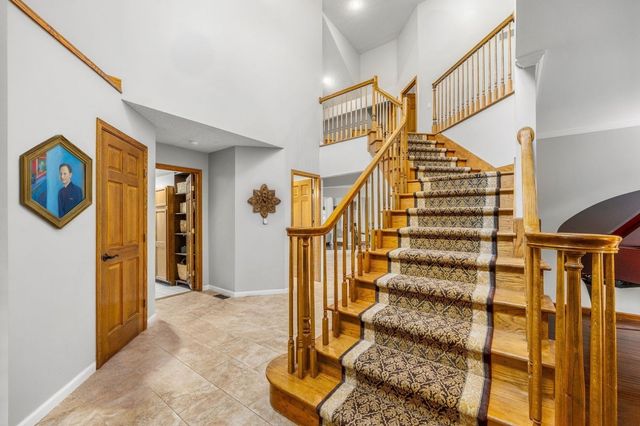 2734 Alyssa Drive, Naperville, IL 60565