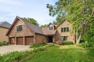 2734 Alyssa Drive, Naperville, IL 60565