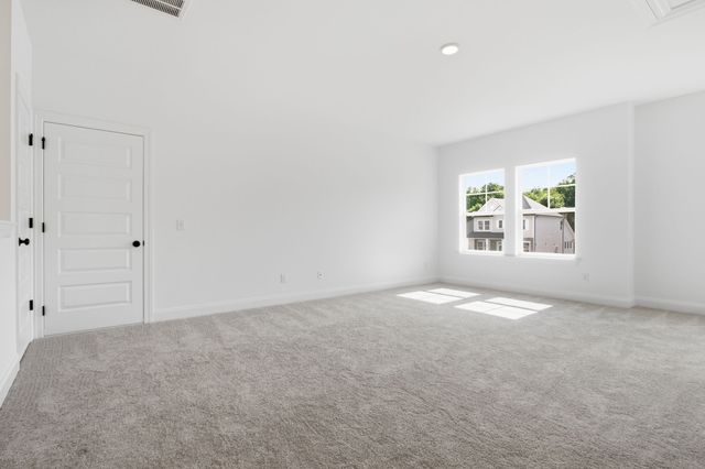 835 Drivers Cir, Columbia, TN 38401