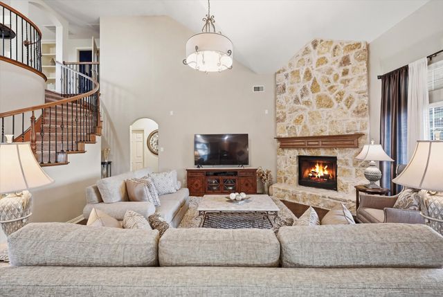 413 Mercury Court, Desoto, TX 75115