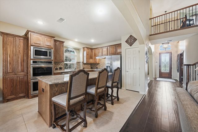 413 Mercury Court, Desoto, TX 75115