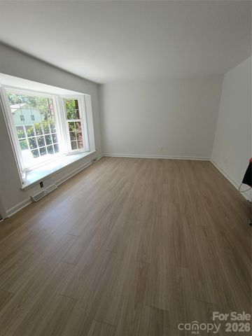 5724 Telfair Road, Charlotte, NC 28210