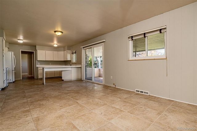 13105 E 5th Avenue, Aurora, CO 80111