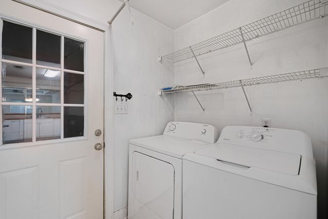 308 Sweetwater Ln., Hattiesburg, MS 39402