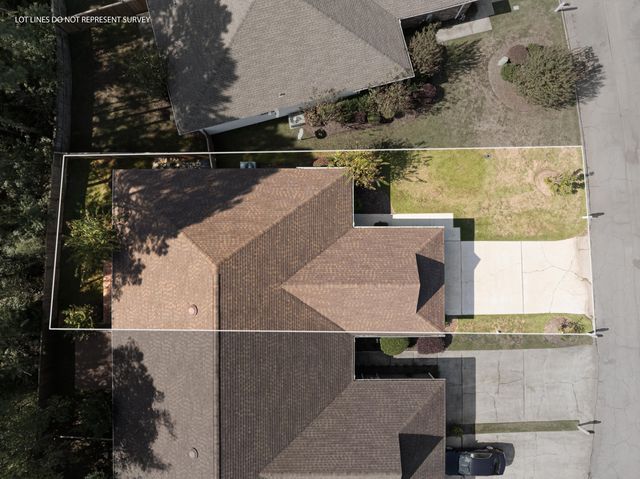 308 Sweetwater Ln., Hattiesburg, MS 39402