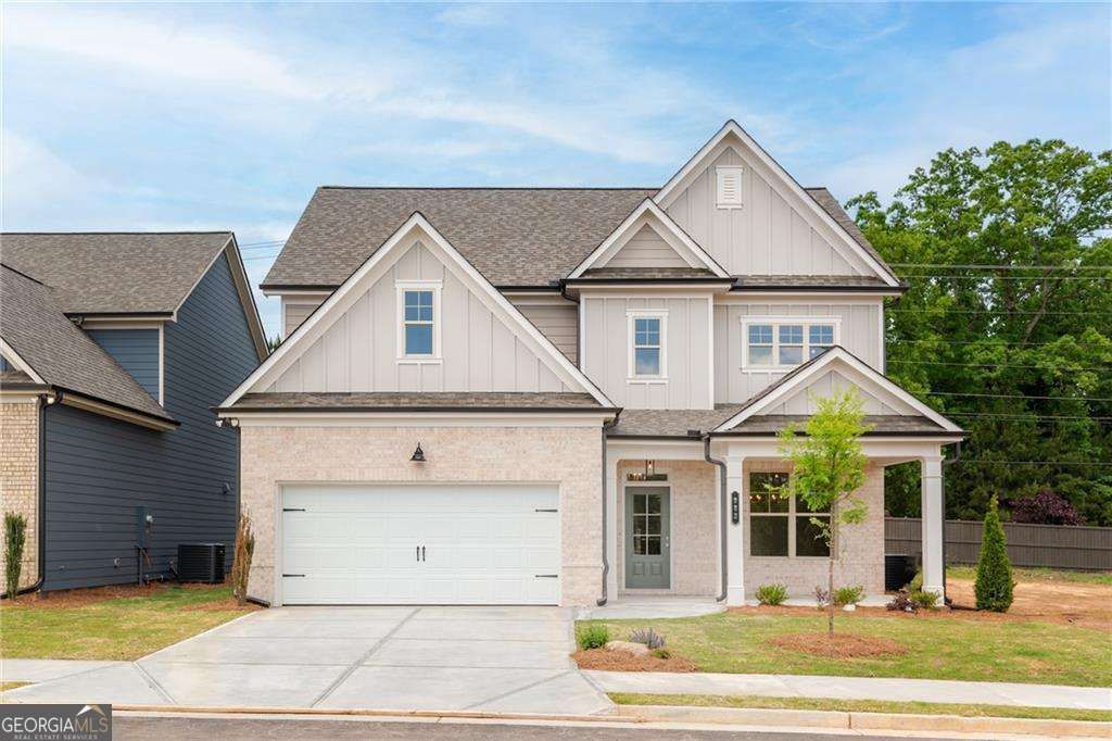 982 Homepark Circle, Buford, GA 30518