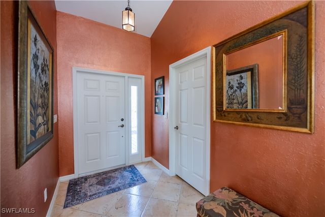 2335 Summersweet DR, Alva, FL 33920