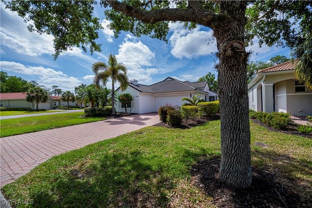 2335 Summersweet DR, Alva, FL 33920