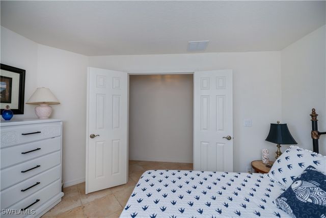 2335 Summersweet DR, Alva, FL 33920