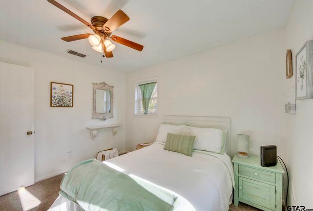 15074 Saline Dr, Bullard, TX 75757