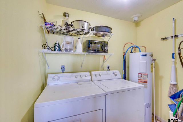 15074 Saline Dr, Bullard, TX 75757