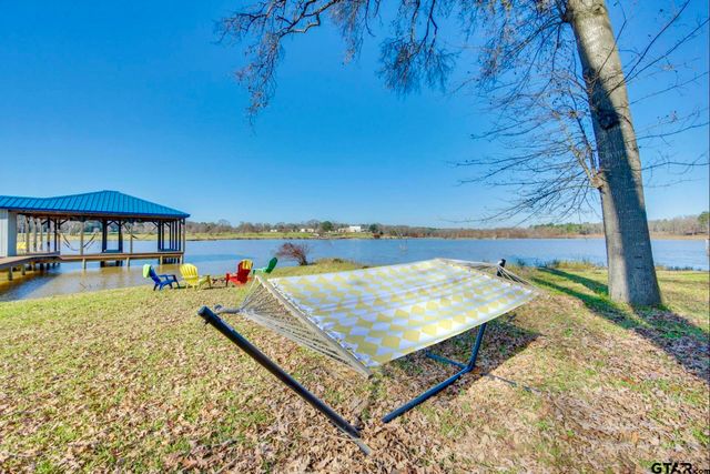 15074 Saline Dr, Bullard, TX 75757