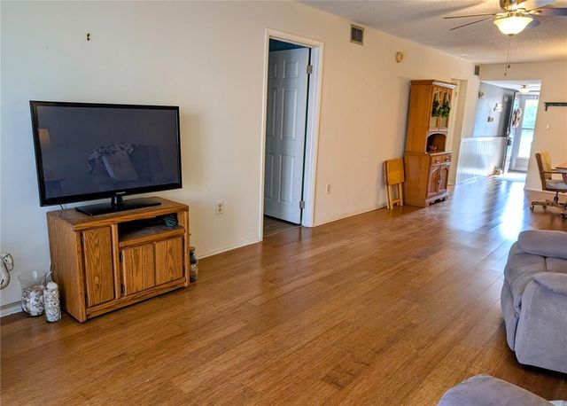 4133 HERON WAY E-202, Bradenton, FL 34205