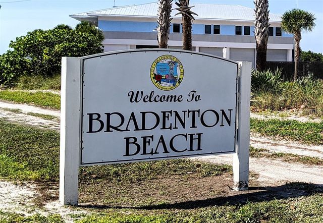 4133 HERON WAY E-202, Bradenton, FL 34205