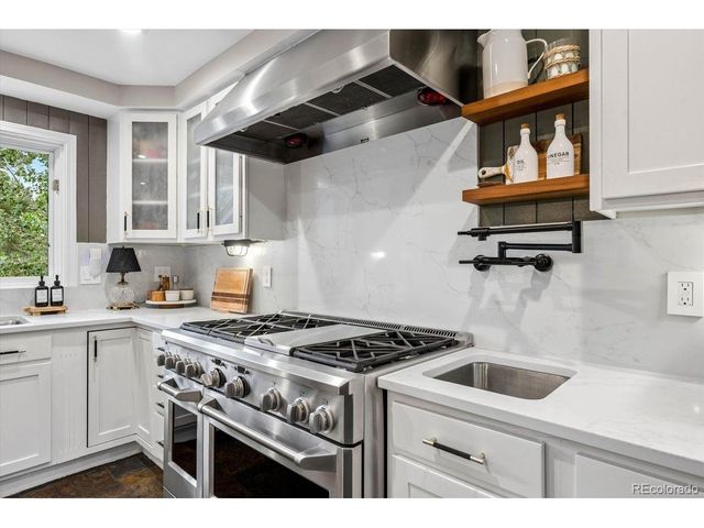 29721 Dorothy Rd, Evergreen, CO 80439