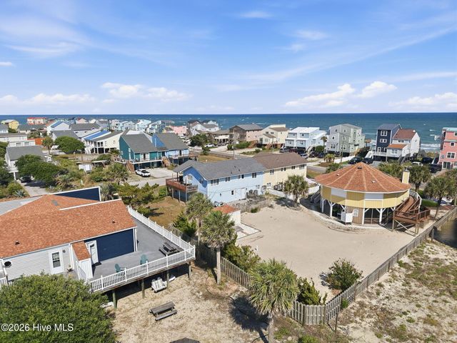 205 Oyster Lane, N Topsail Beach, NC 28460