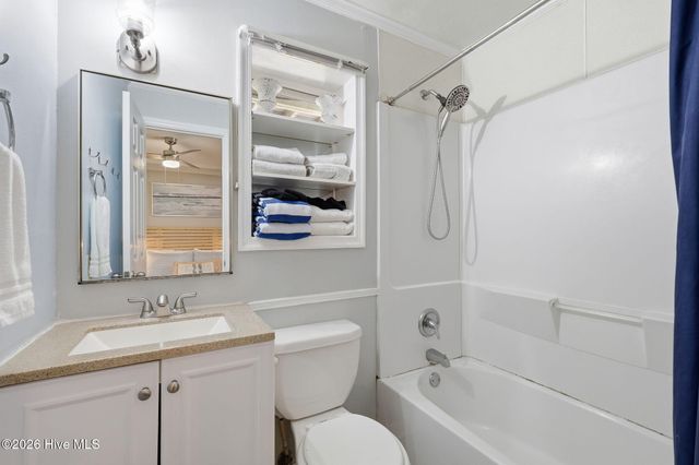 205 Oyster Lane, N Topsail Beach, NC 28460