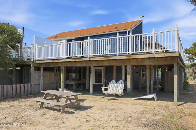205 Oyster Lane, N Topsail Beach, NC 28460