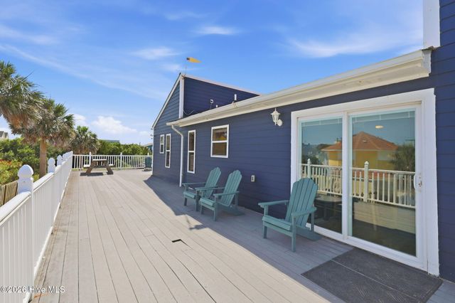205 Oyster Lane, N Topsail Beach, NC 28460