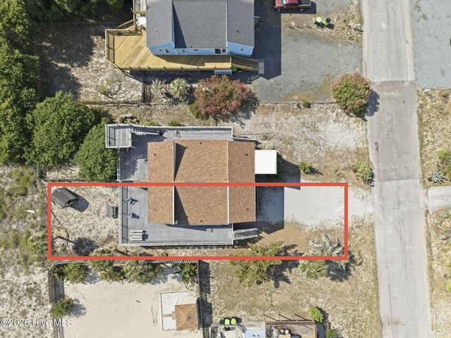 205 Oyster Lane, N Topsail Beach, NC 28460