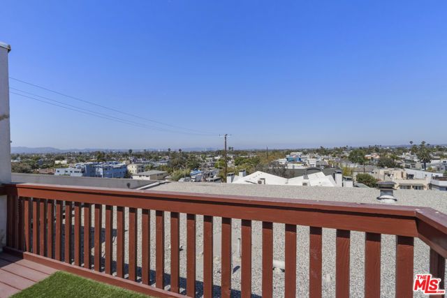 100 S Venice Boulevard 3, Venice (los Angeles), CA 90291