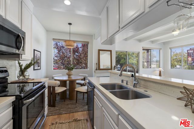 100 S Venice Boulevard 3, Venice (los Angeles), CA 90291
