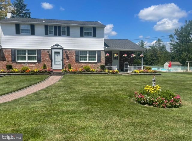 308 WILLOWBROOK RD, Horsham, PA 19044