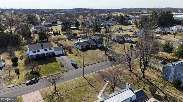 308 WILLOWBROOK RD, Horsham, PA 19044