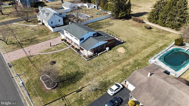 308 WILLOWBROOK RD, Horsham, PA 19044