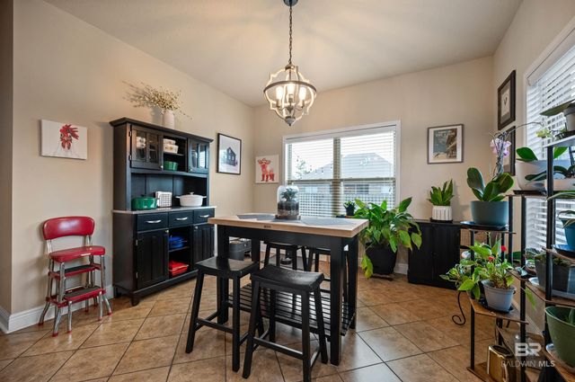 6045 Andhurst Drive, Gulf Shores, AL 36542