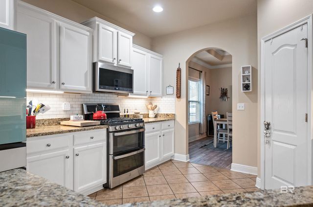 6045 Andhurst Drive, Gulf Shores, AL 36542