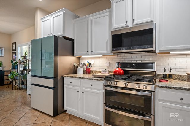 6045 Andhurst Drive, Gulf Shores, AL 36542