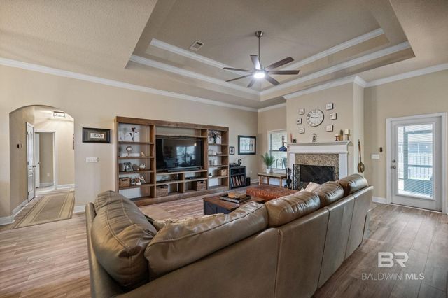 6045 Andhurst Drive, Gulf Shores, AL 36542