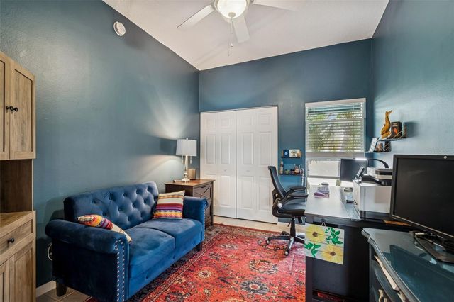 6499 99TH WAY N 18B, St Petersburg, FL 33708