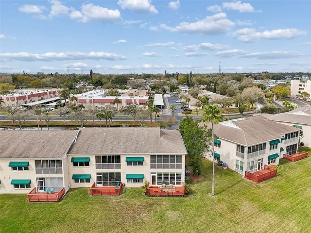 6499 99TH WAY N 18B, St Petersburg, FL 33708