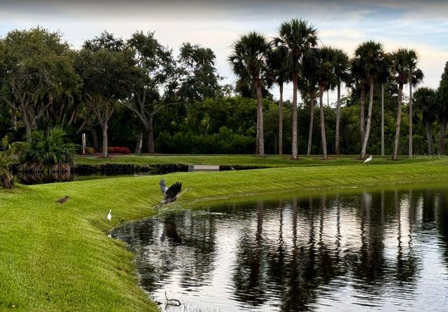 6499 99TH WAY N 18B, St Petersburg, FL 33708