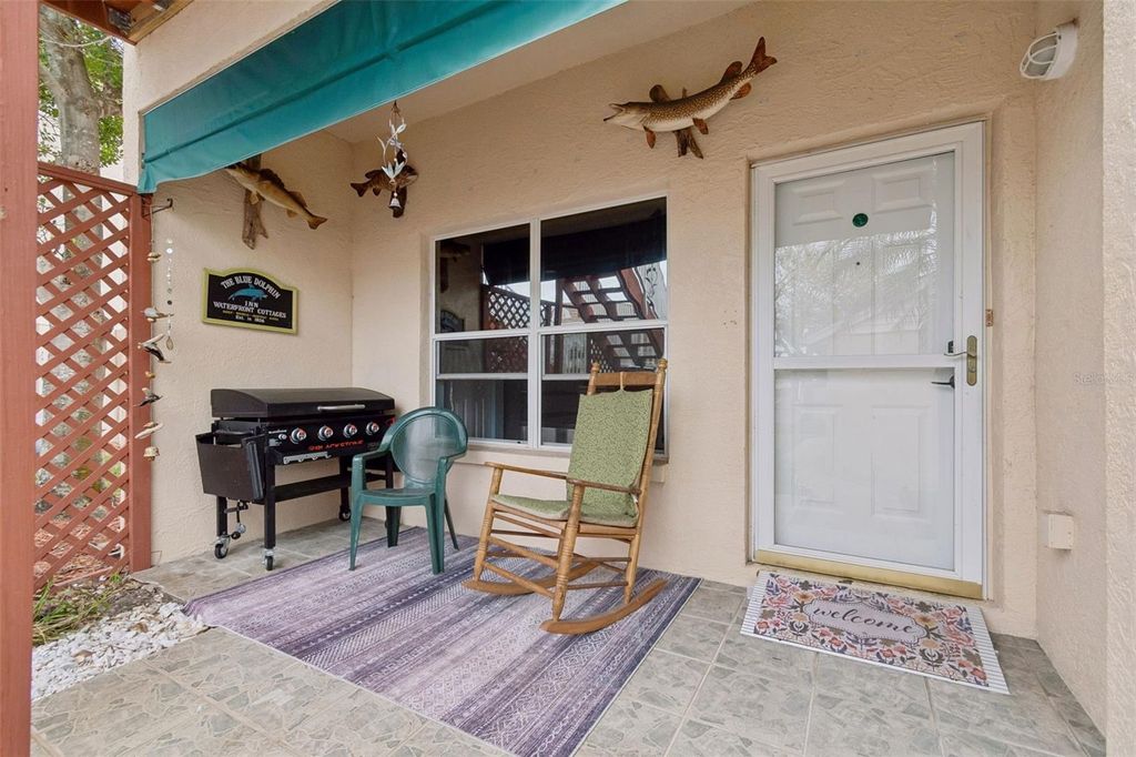 Image 5 of property listing at 6499 99TH WAY N 18B, St Petersburg, FL 33708