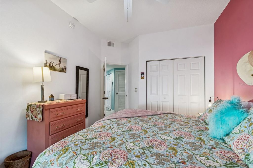 Image 47 of property listing at 6499 99TH WAY N 18B, St Petersburg, FL 33708