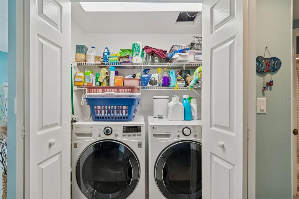 Image 48 of property listing at 6499 99TH WAY N 18B, St Petersburg, FL 33708