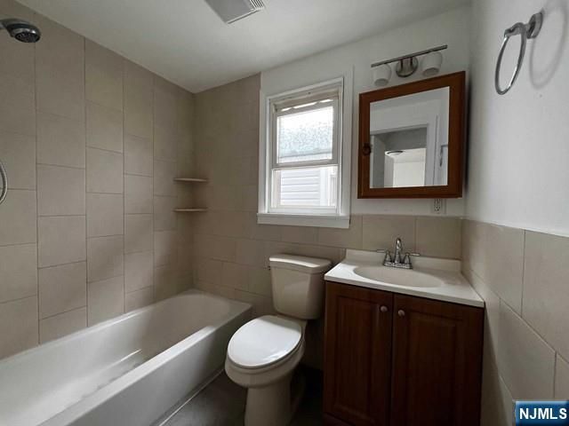 316 William Street, Harrison, NJ 07029