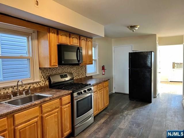 316 William Street, Harrison, NJ 07029