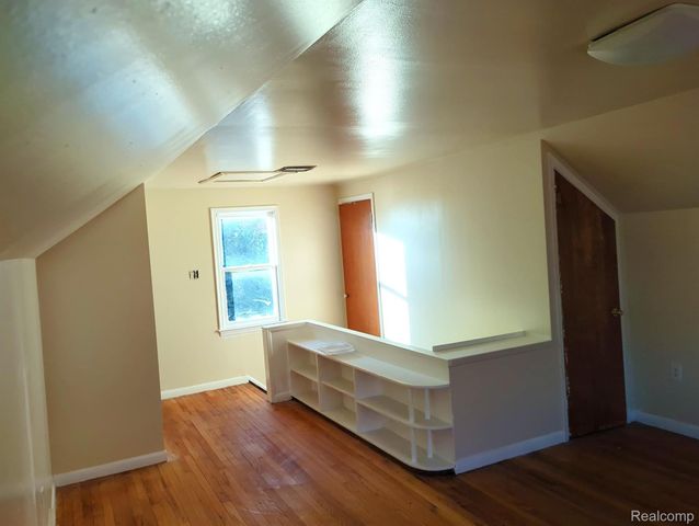 20313 SCHOENHERR Street, Detroit, MI 48205