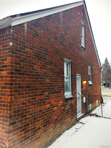 20313 SCHOENHERR Street, Detroit, MI 48205