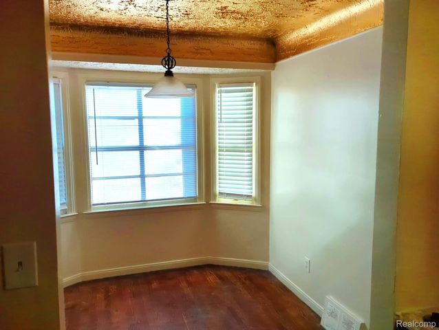 20313 SCHOENHERR Street, Detroit, MI 48205