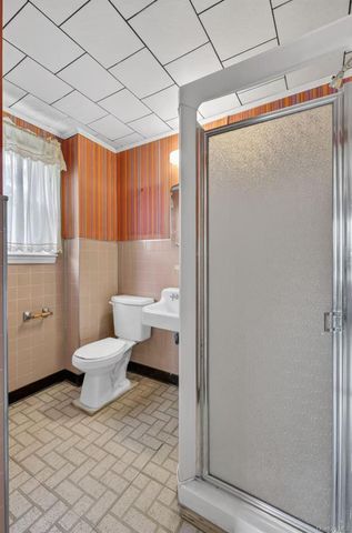 35-38 169th Street, Flushing, NY 11358