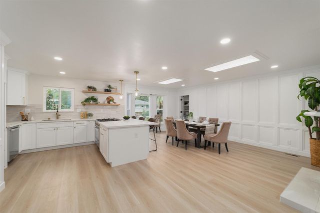 5076 Cocoa Palm Way, Fair Oaks, CA 95628